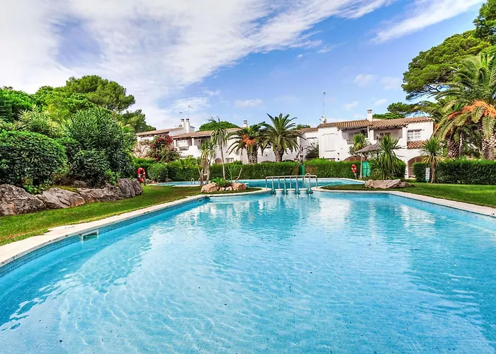 Holiday Home Villa Blanca Feliu By Interhome