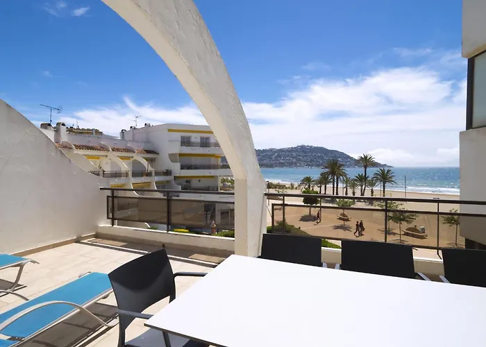 Erstaunliche Wohnung Direkt Am Meer In Roses Inmosantos Oasis B7