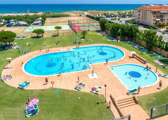 Albatross Mobile Homes On Camping Playa Brava