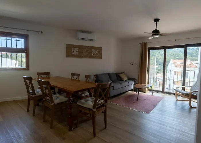 Seamount, A Beautiful House Overlooking Tamariu