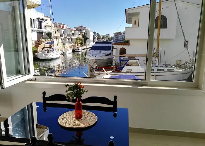 Waterside Apartment - Two Bedroom