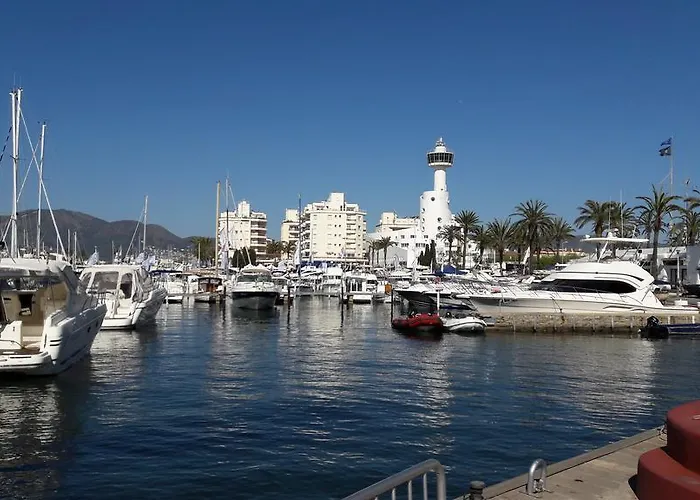Club Nautic 3