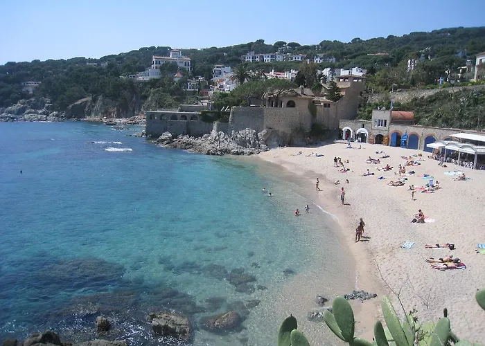 Apartamentos Port-Pelegri