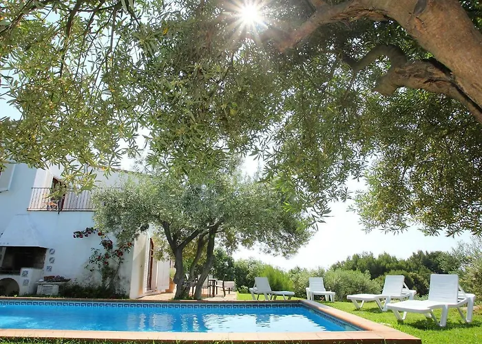 Holiday Home Illa Blanca