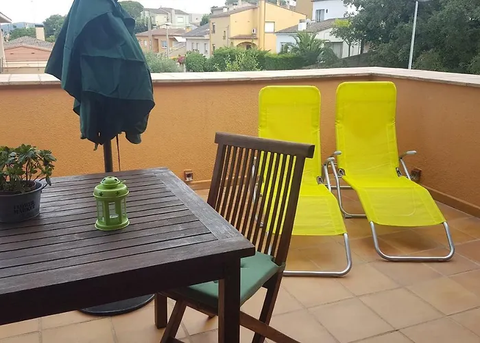 Estudio Con Terraza Y Piscina En La Costa Brava