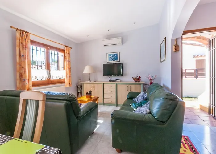 Cosy Holiday Home L Escala With Swimming Pool
