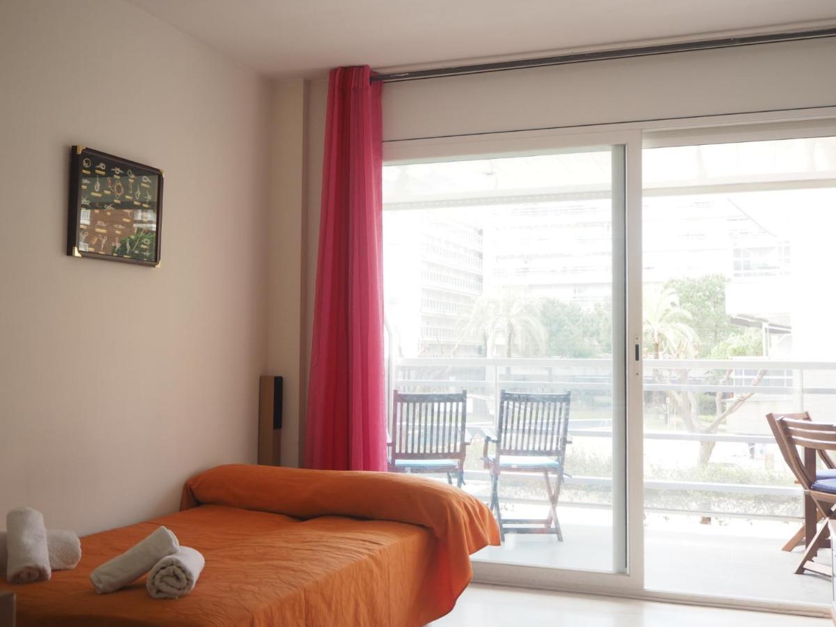 S'abanell Central Park Ii. Vistas A La Piscina. Apartment Blanes