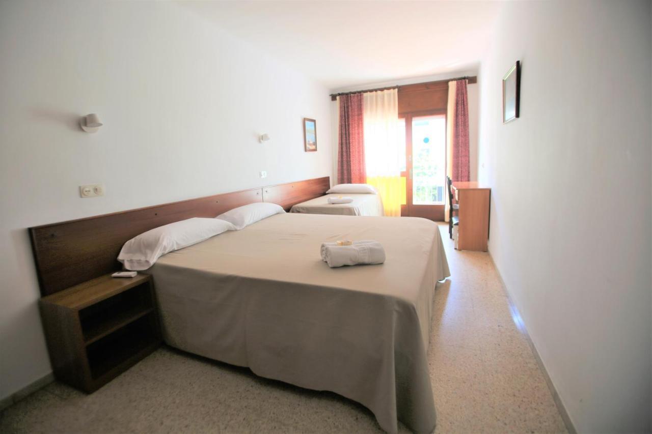 Costa Brava Hostal