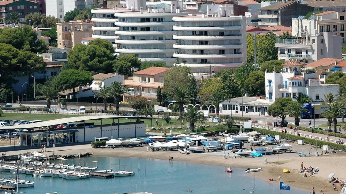 Medes Park 2-8