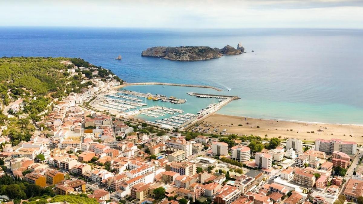 Medes Park 2-8 Apartamento