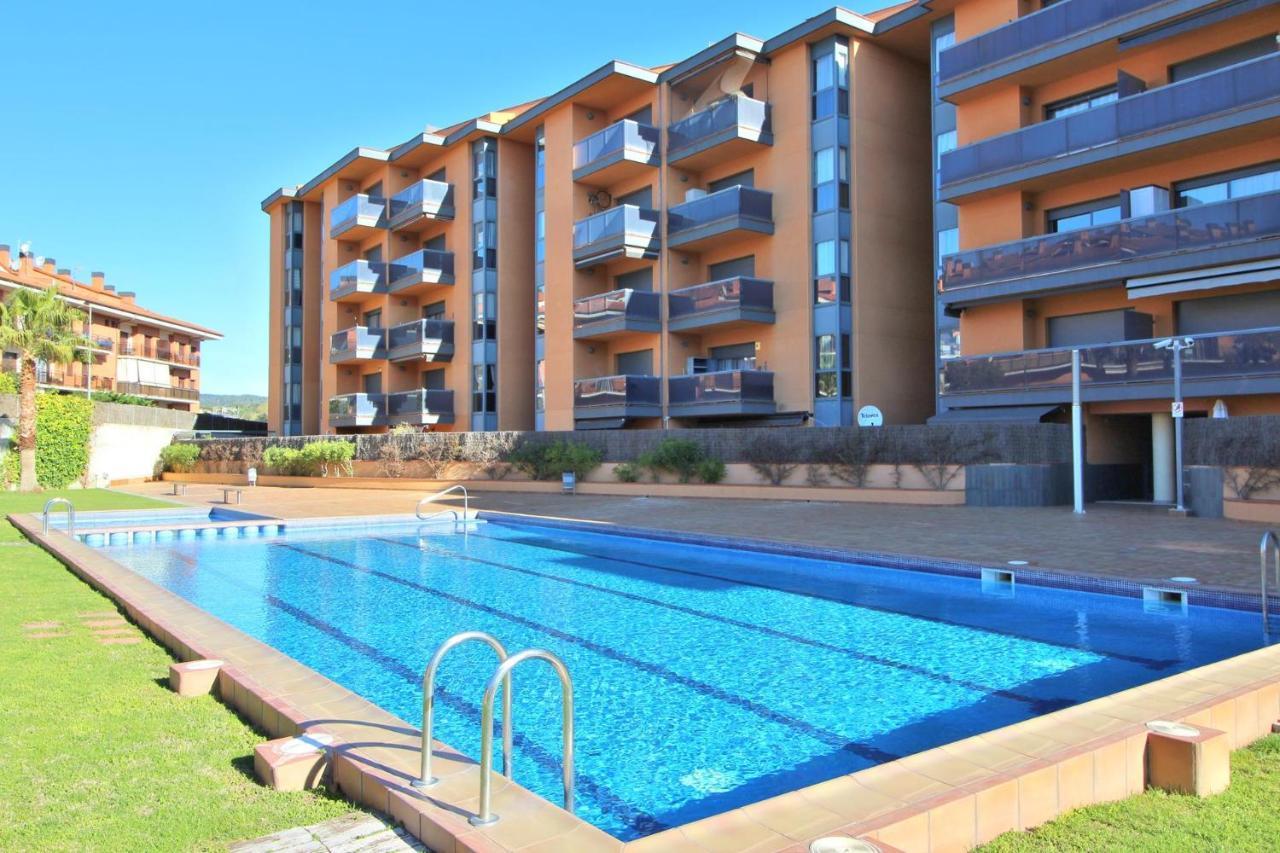Al15 - 1 Familias A 300 M Playa Fenals Apartamento *