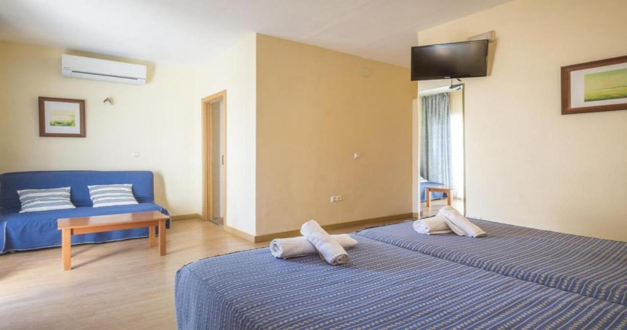 Hotel Erianob *
