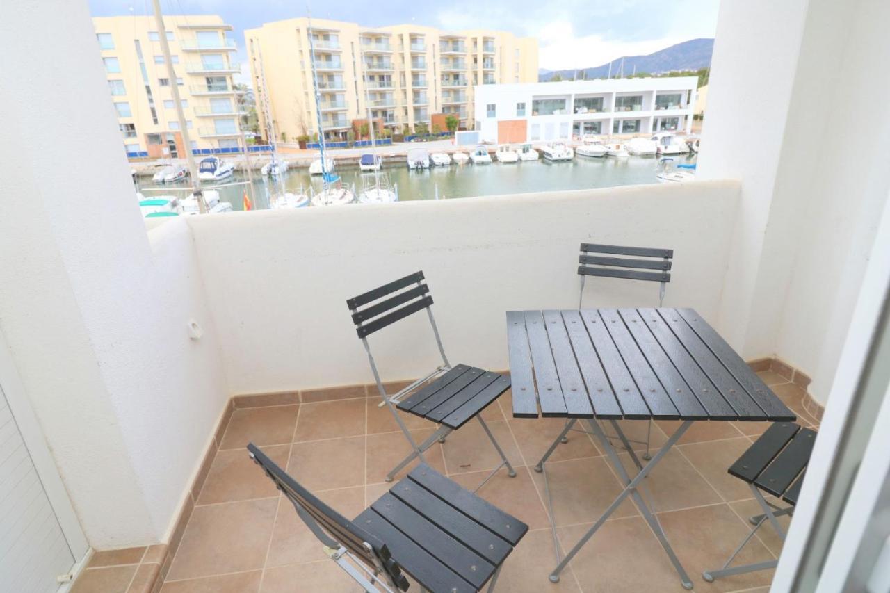Apartment R. Marine Ii