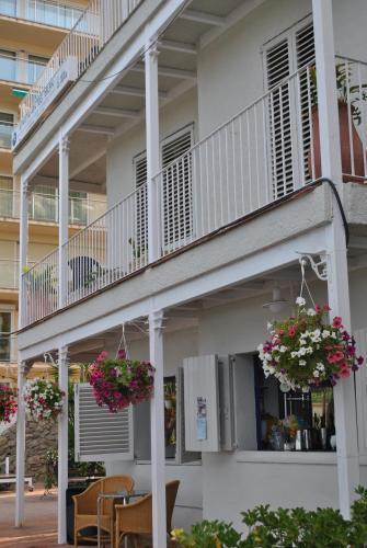 Aromar Apartamento *