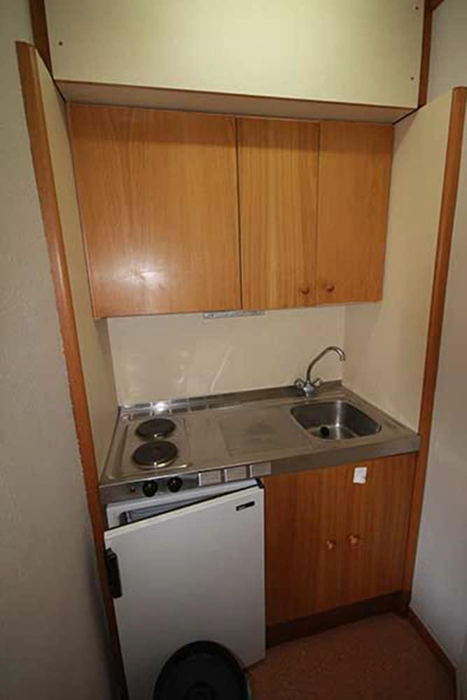 Aparthotel Els Molins 2*