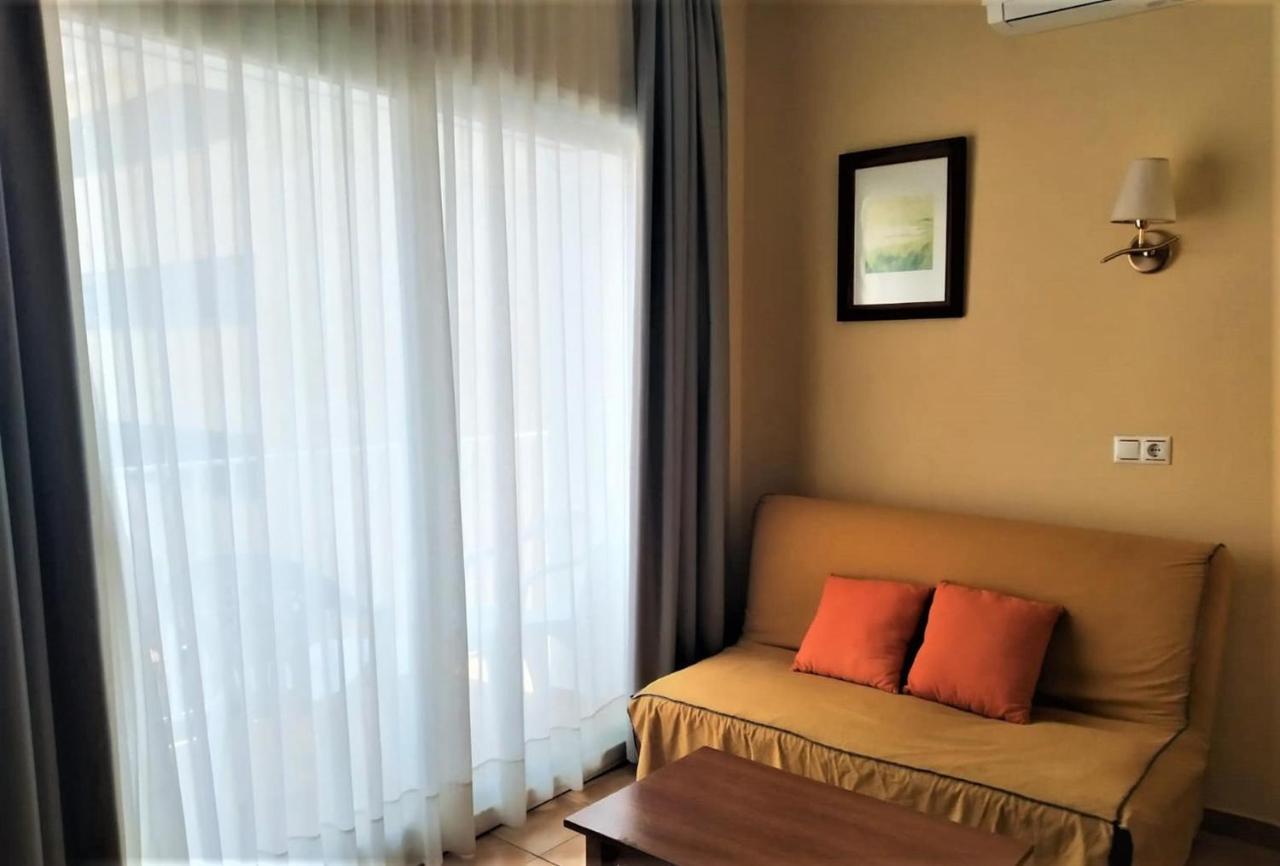 Erianob * L' Escala