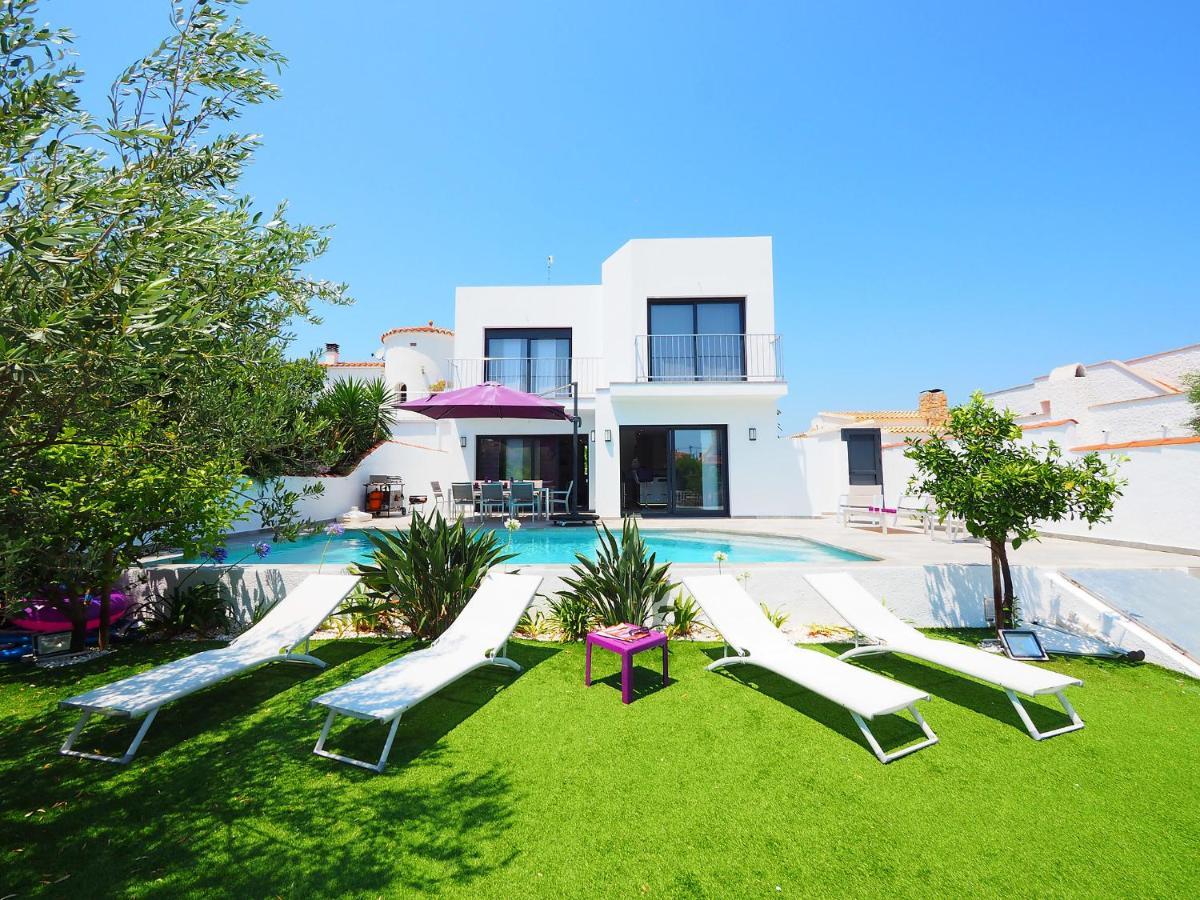Holiday Norfeu 10 Holiday home
