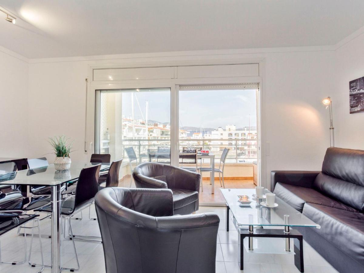 Apartamento Club Nautic-25 By Interhome *
