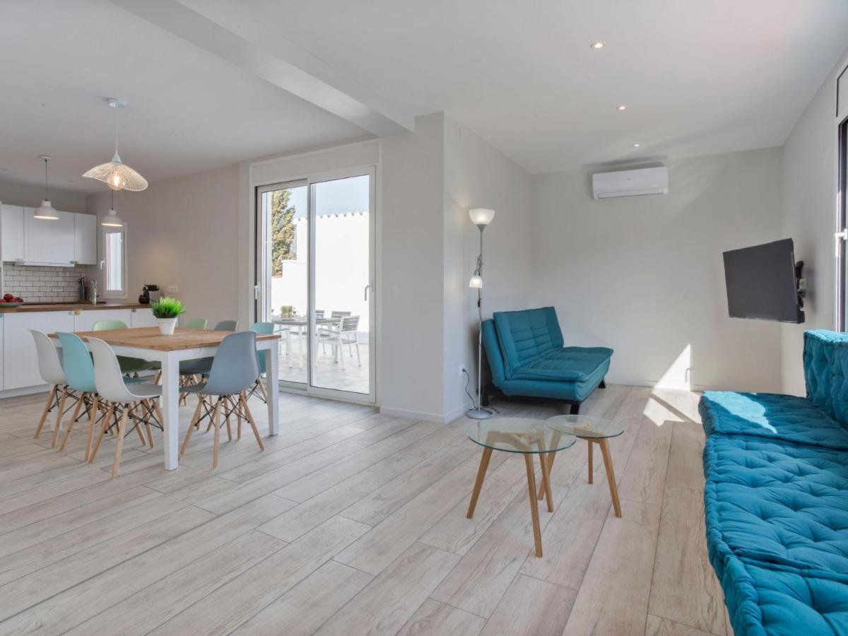 Sangha By Interhome Empuriabrava