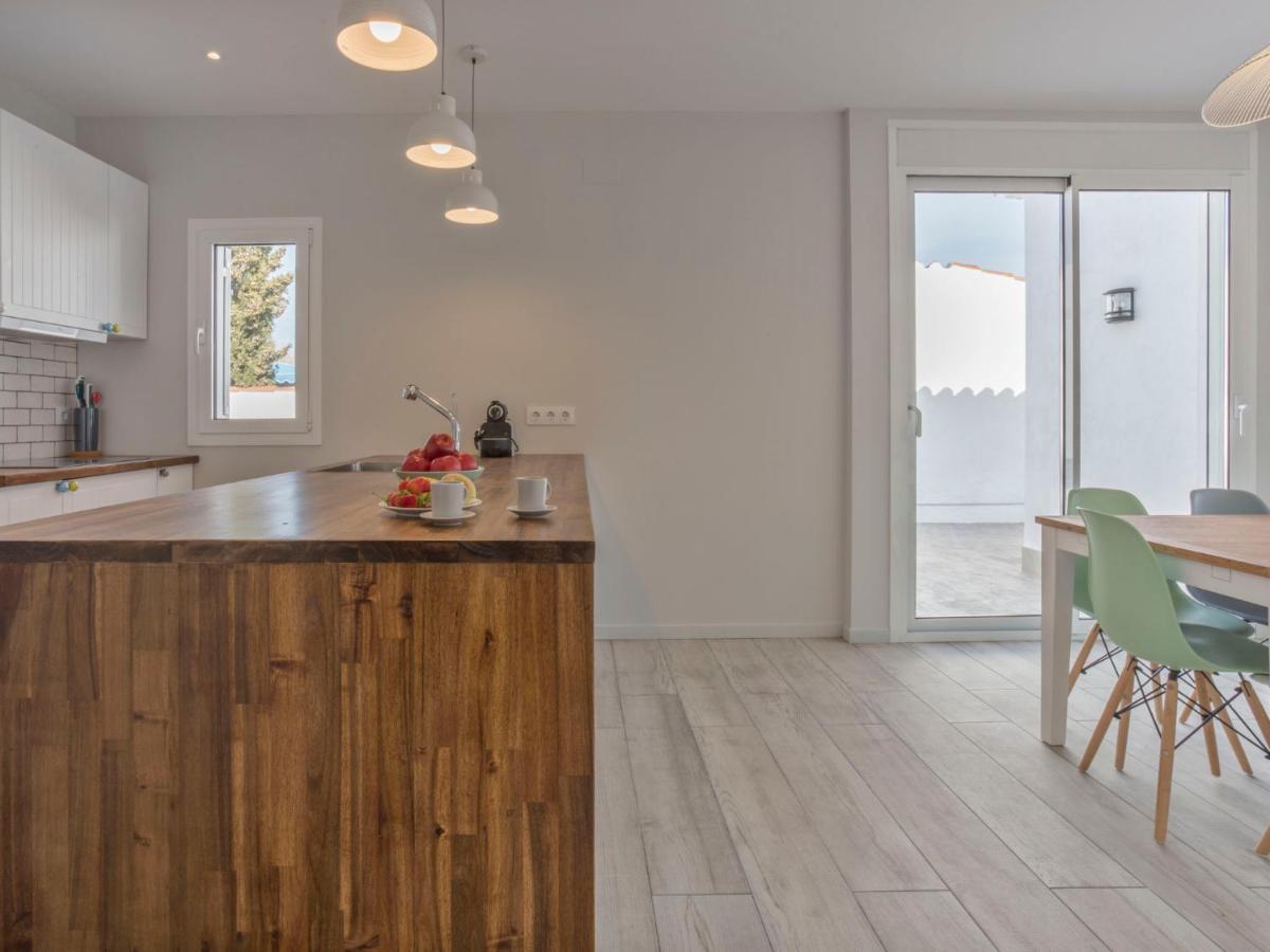 Sangha By Interhome Empuriabrava