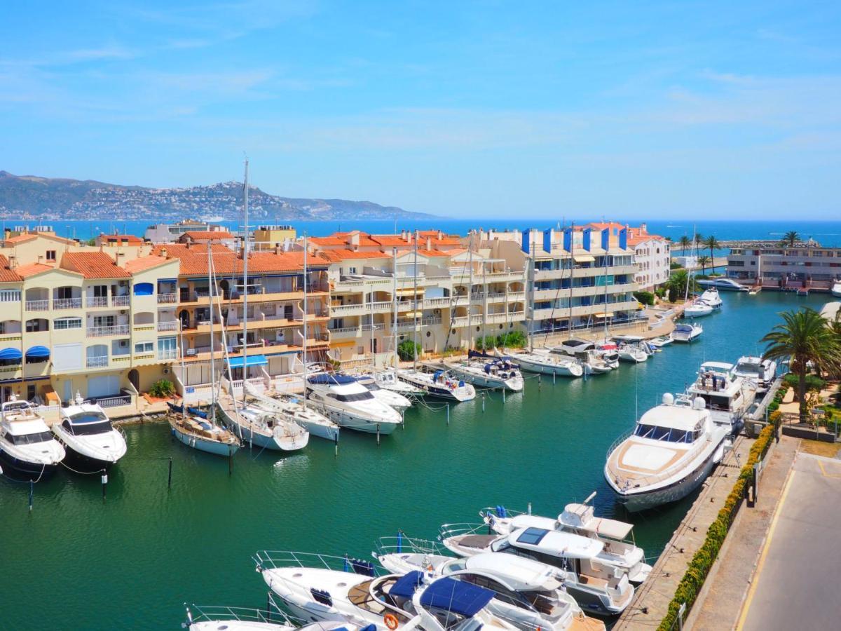 Club Nautic-25 By Interhome Ampuriabrava