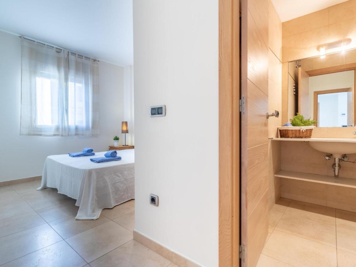 Apartment Apartment Del Port-1 By Interhome