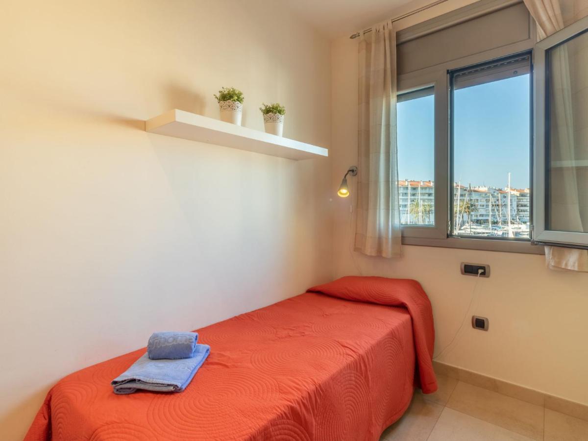 Apartment Del Port-1 By Interhome