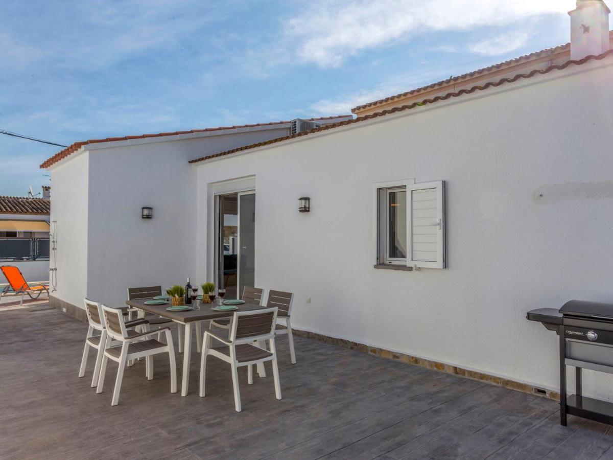 Sangha By Interhome