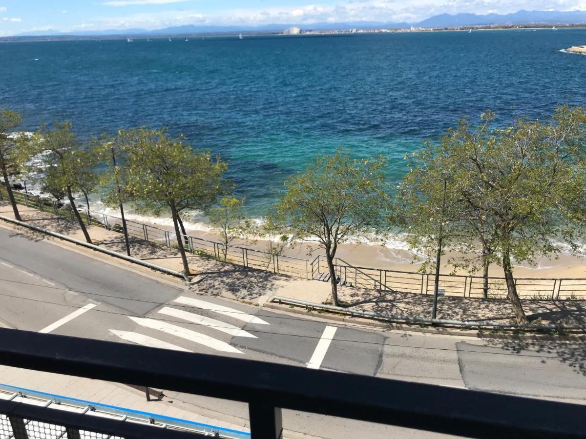 Blue Bay Rosas