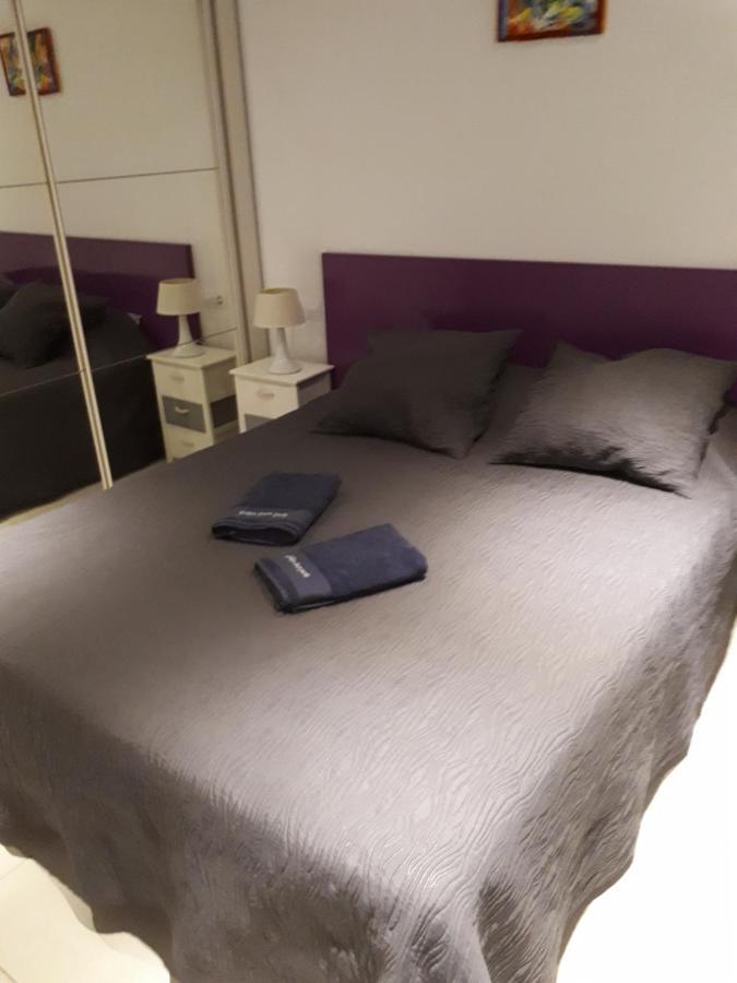 Bed and breakfast Magnifique Rosas