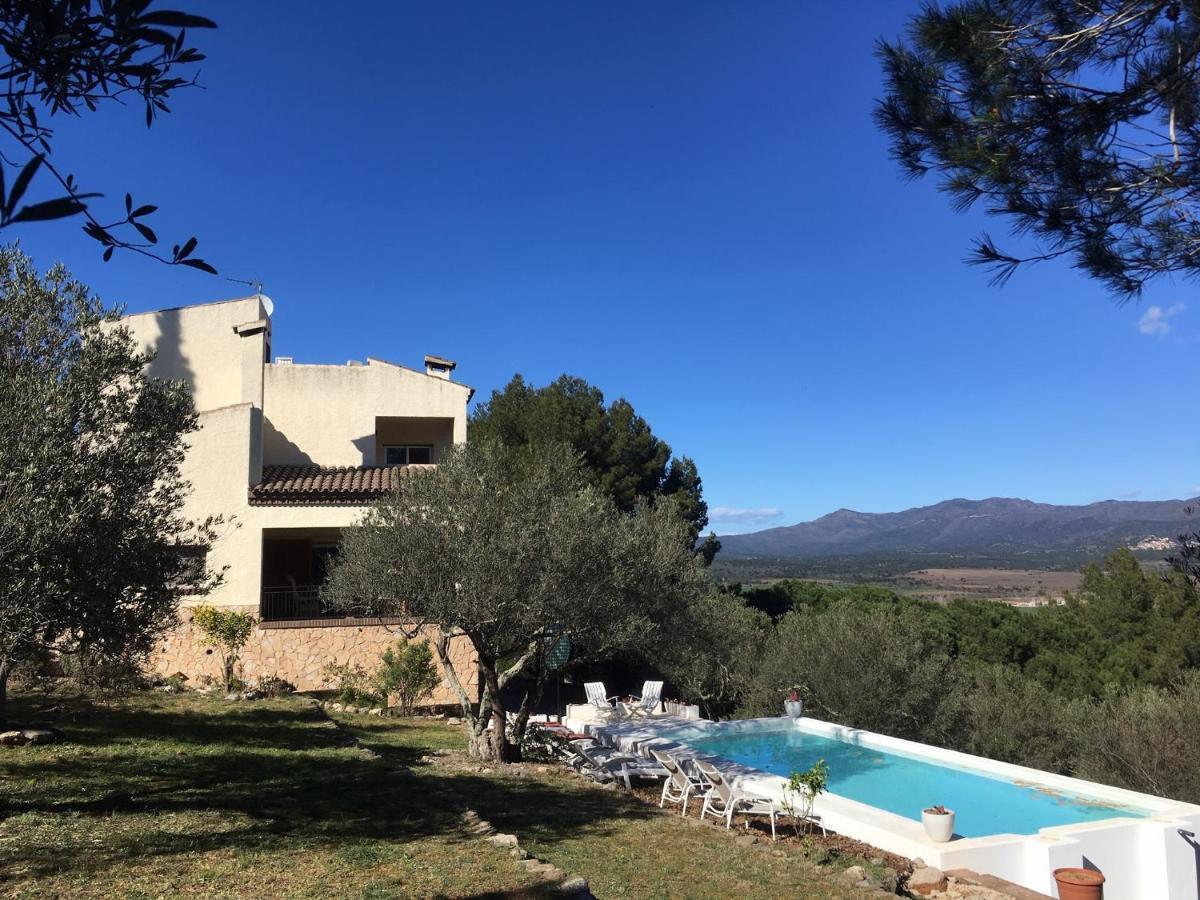 Campo La Carena Holiday home Garriguella