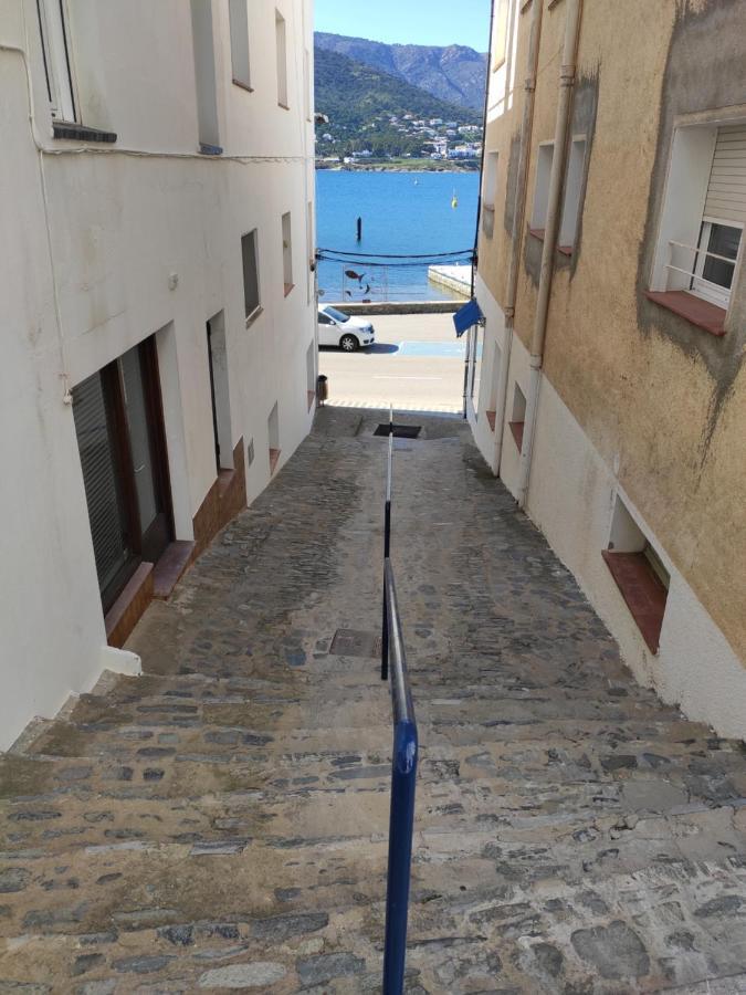 Un Raco A L'alt Emporda El Port De La Selva