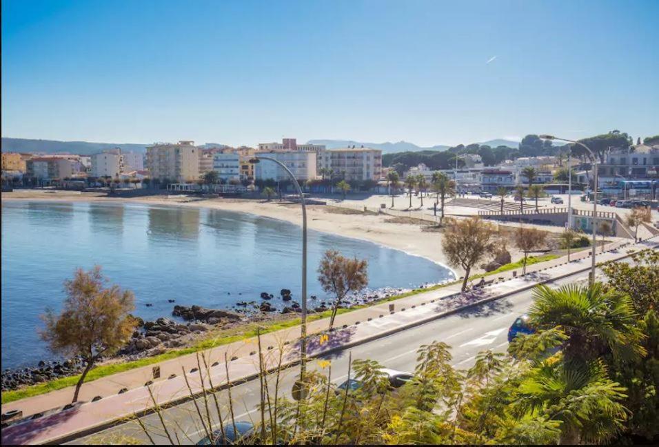 Apartamento Terrassa De Mar *