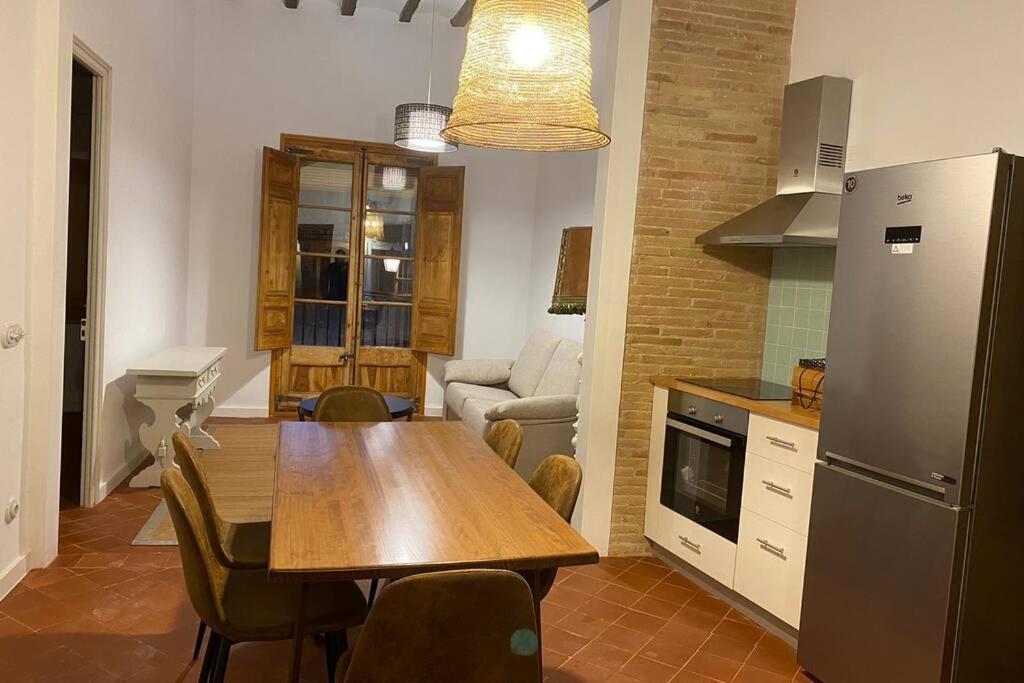 Casa Moner Loft Edifici Historic Centre Medieval De Castello Apartment