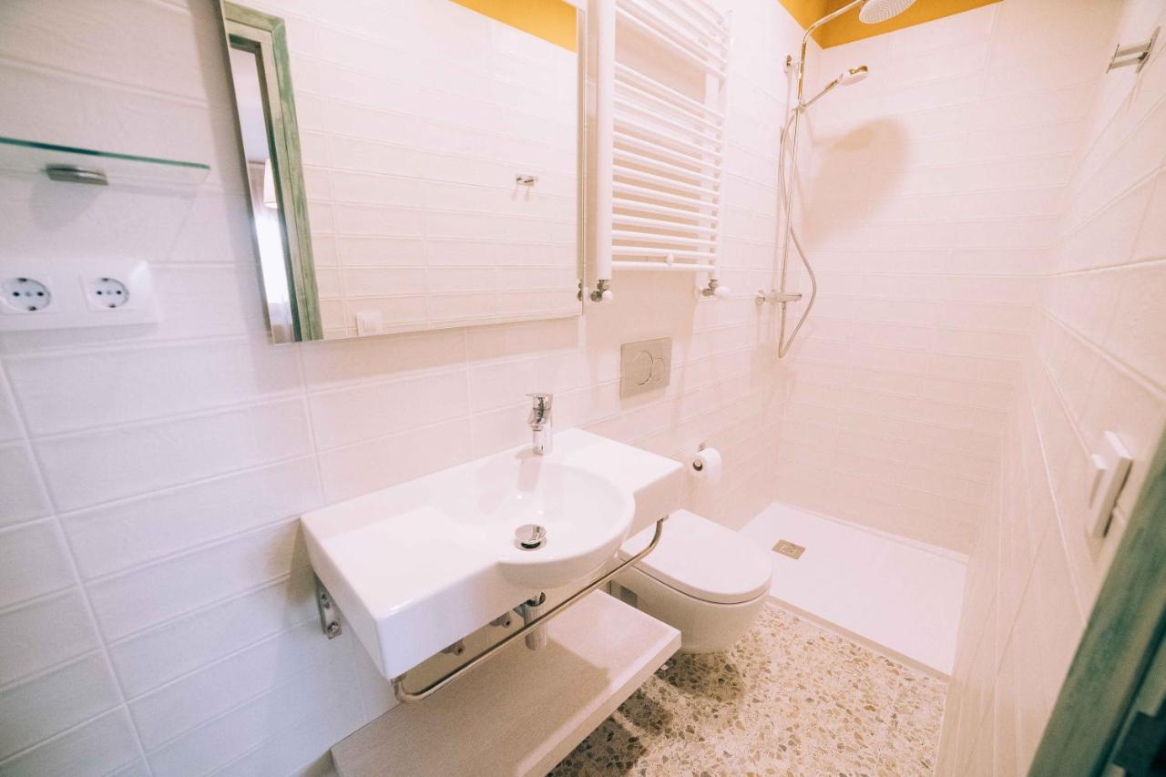 Casa Con Piscina Privada En Gualta, Blay Villa