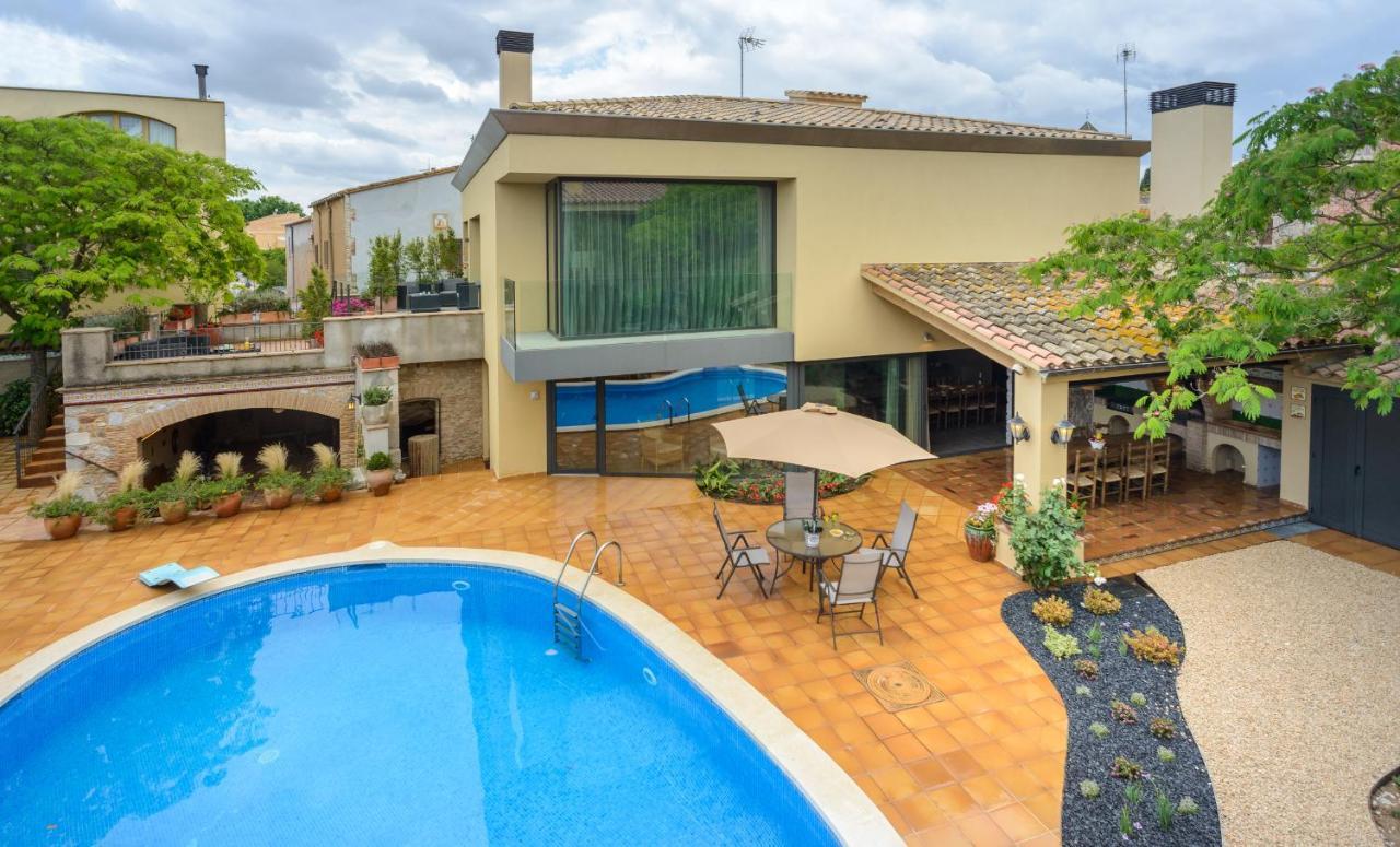 Casa Deluxe Alt Emporda Costa Brava - Private Swimming Pool Сasa de vacaciones *