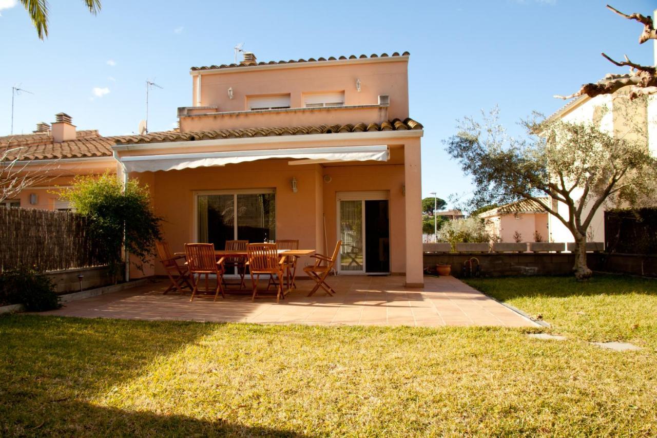 Casa Con Jardin-wifi Free L'Escala