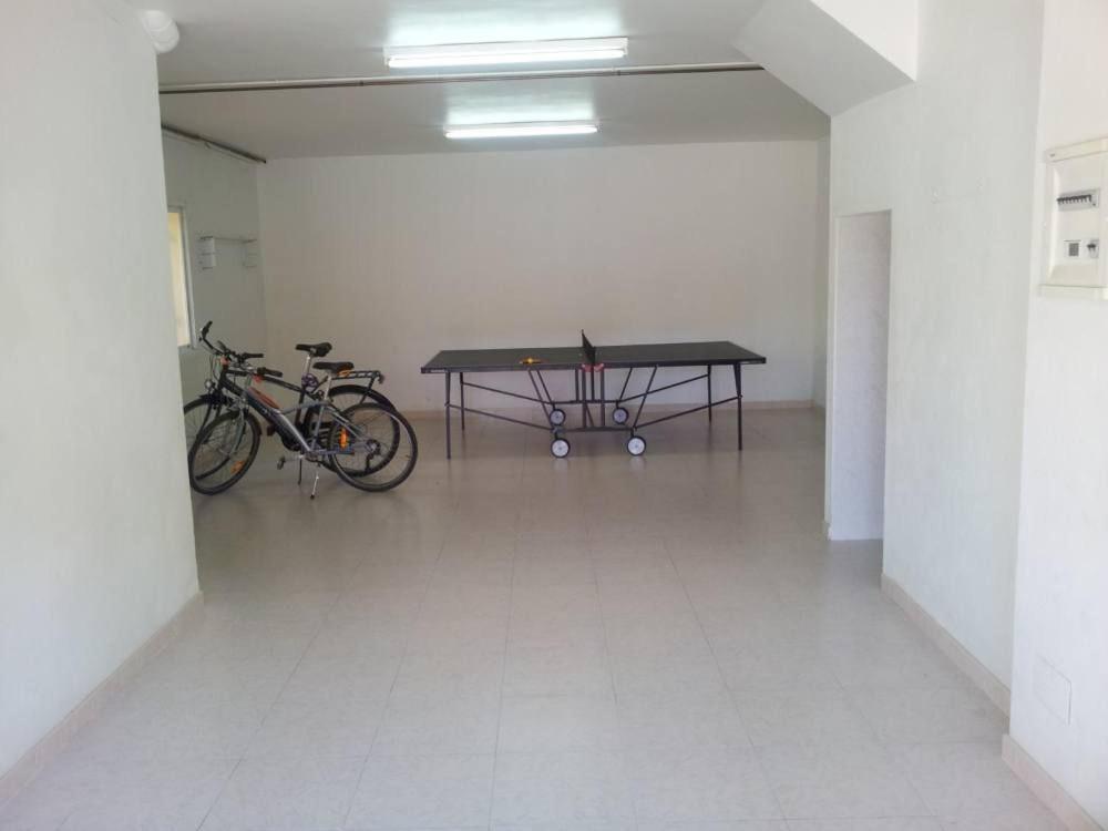 Casa Con Jardin-wifi Free Holiday home *