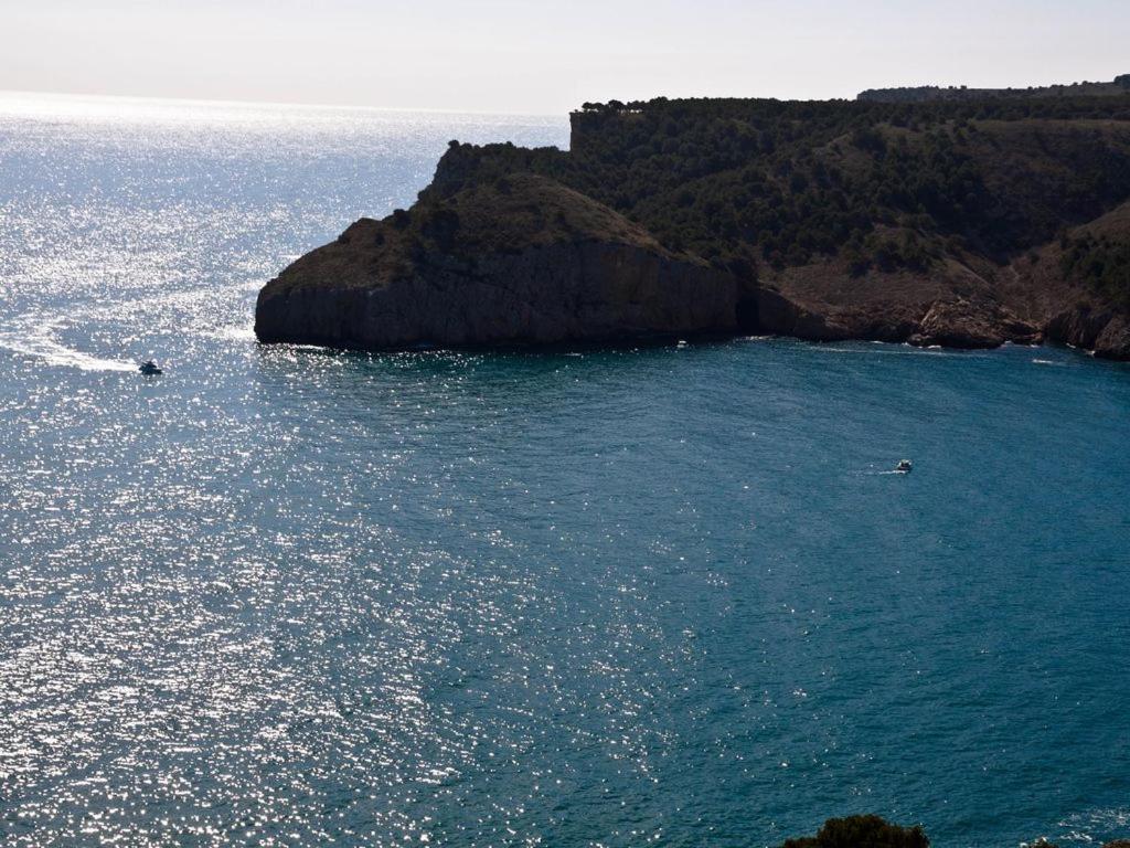 Holiday home Casa Con Jardin-wifi Free L'Escala