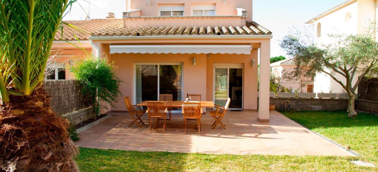 Casa Con Jardin-wifi Free Holiday home L'Escala