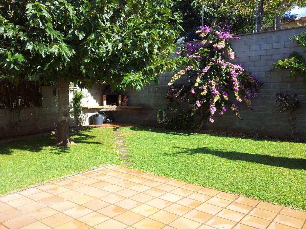 Holiday home Casa Con Jardin-wifi Free *