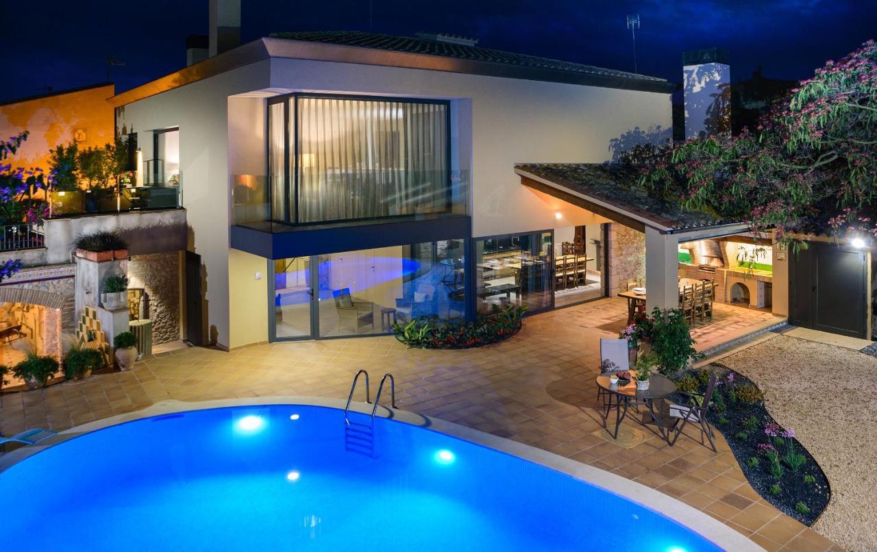 Casa Deluxe Alt Emporda Costa Brava - Private Swimming Pool Сasa de vacaciones *