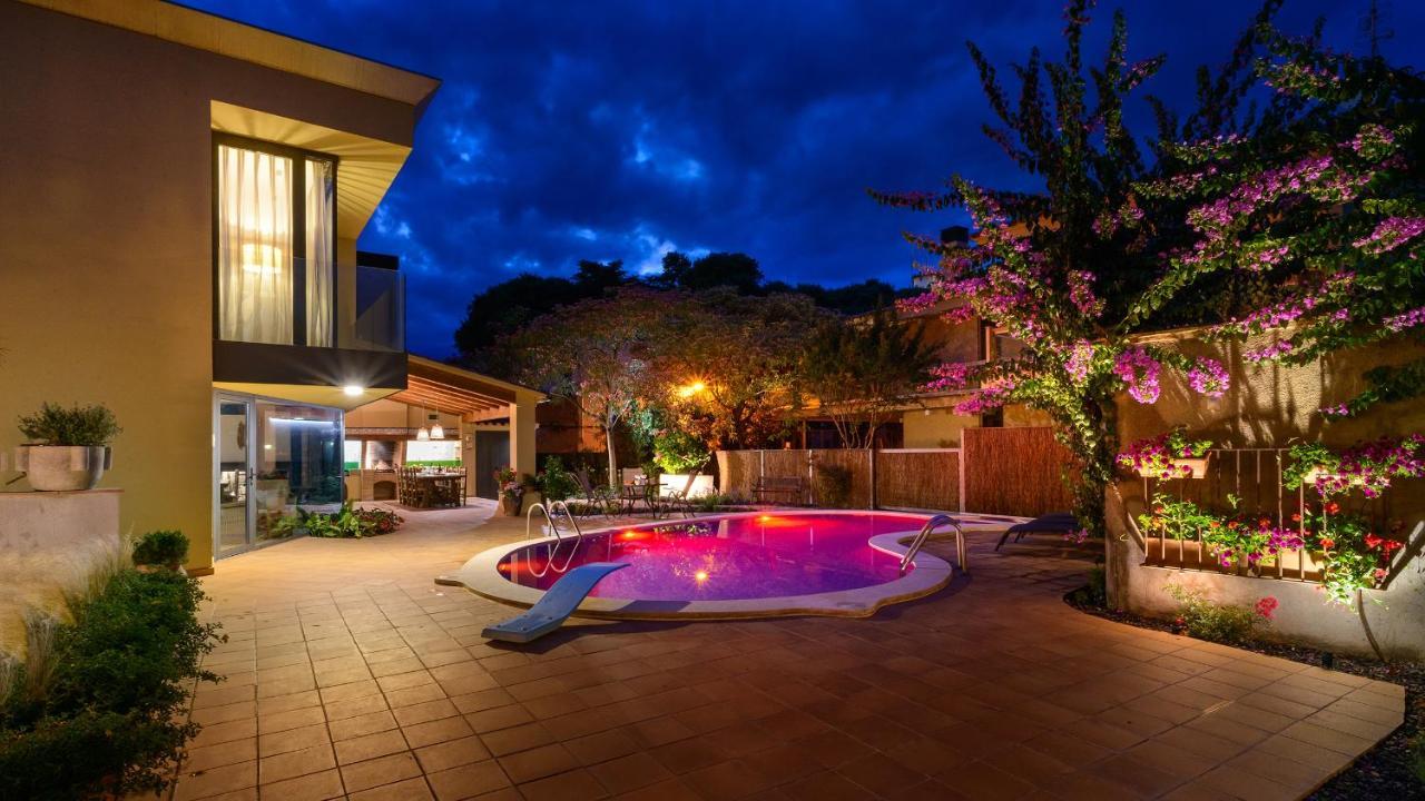 Сasa de vacaciones Casa Deluxe Alt Emporda Costa Brava - Private Swimming Pool Vilabertran