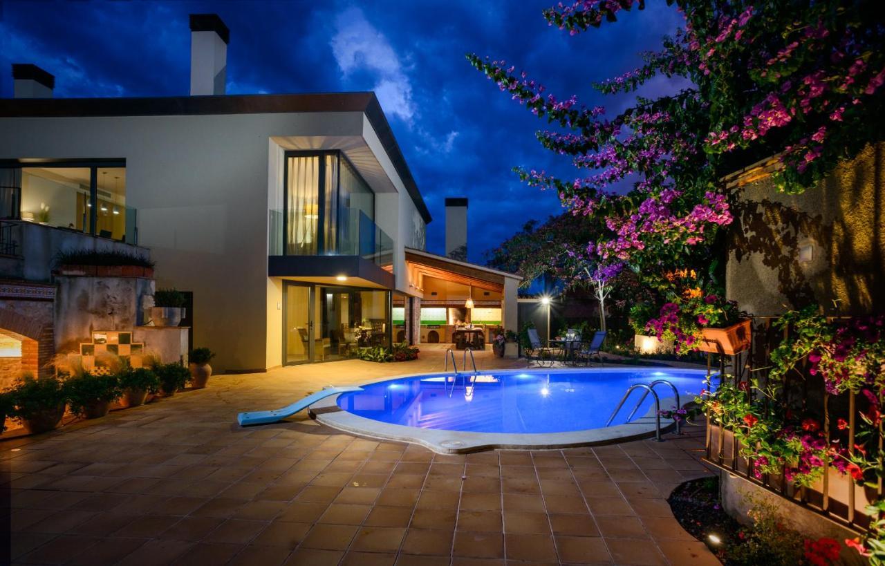 Сasa de vacaciones Casa Deluxe Alt Emporda Costa Brava - Private Swimming Pool Vilabertran