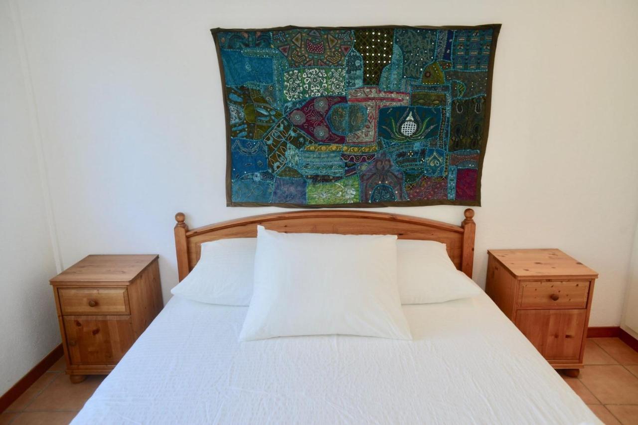 Сasa de vacaciones Beachfront Duplex With Terrace And Sea Views - *