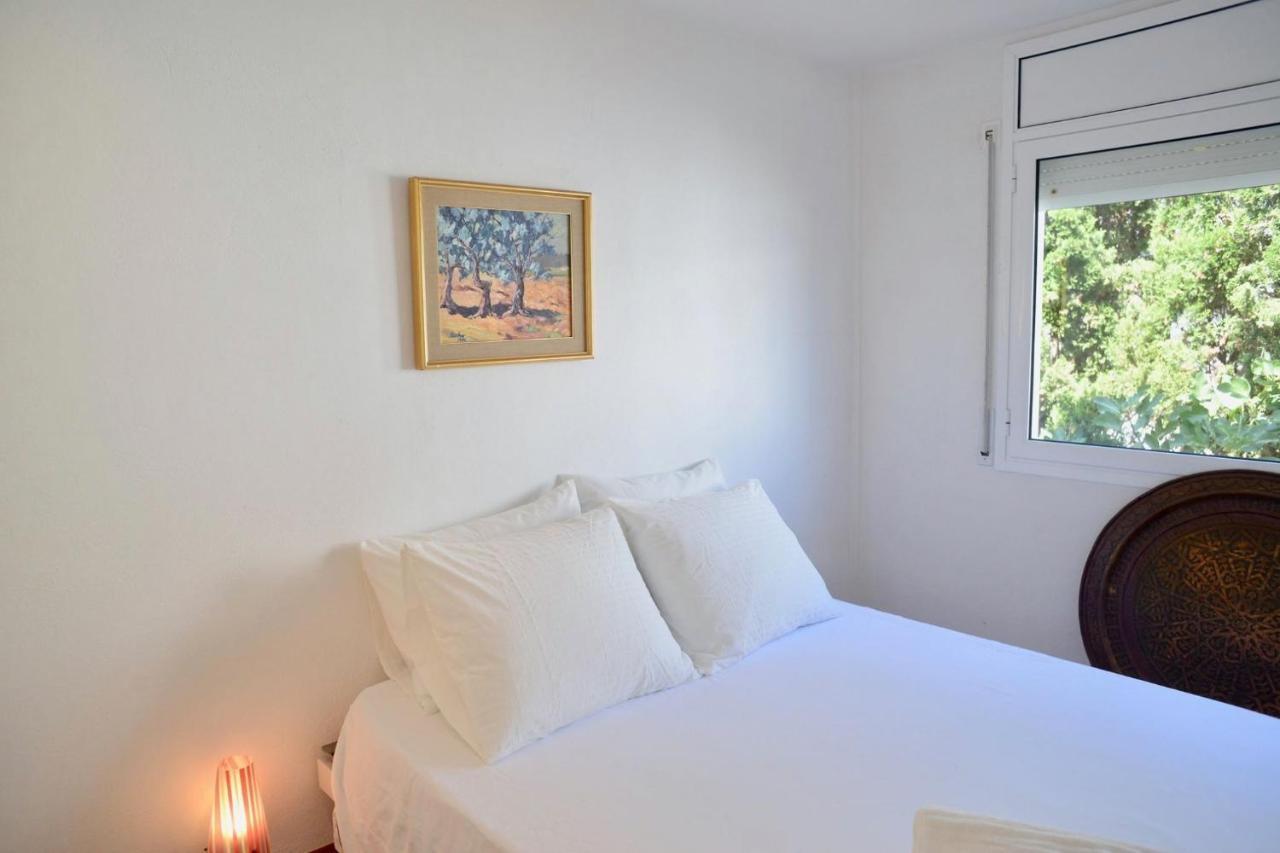 Beachfront Duplex With Terrace And Sea Views - * Cadaqués