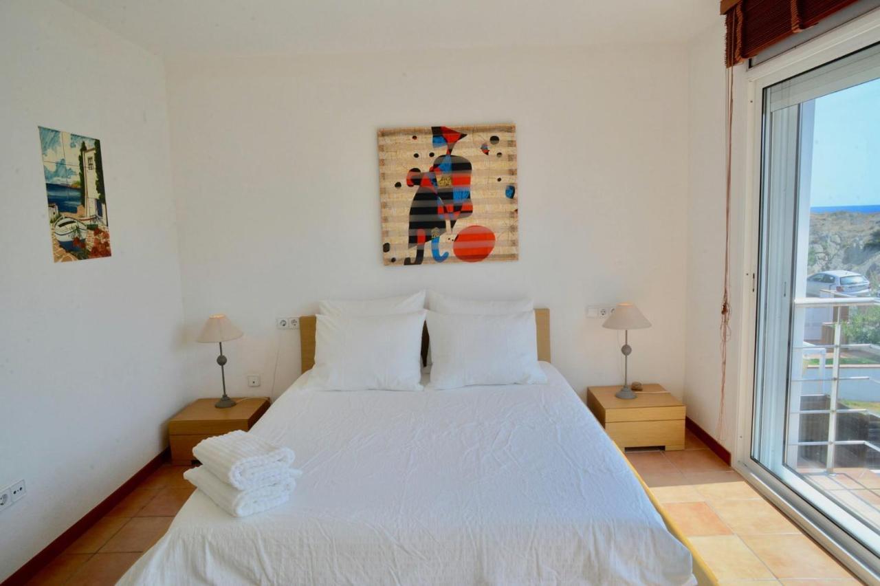 Beachfront Duplex With Terrace And Sea Views - * Cadaqués