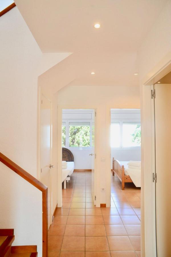 Beachfront Duplex With Terrace And Sea Views - * Cadaqués