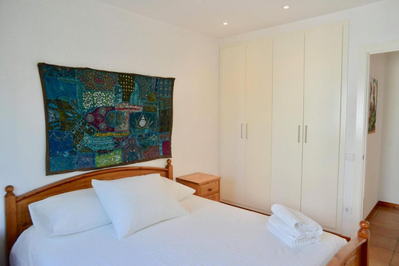 Beachfront Duplex With Terrace And Sea Views - * Cadaqués