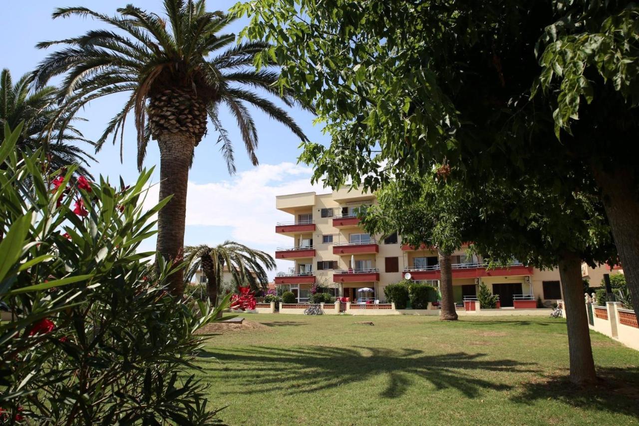 Appartement spacieux avec vue sur la chaîne des Pyrénées et Empuriabrava, LAN Apartamento